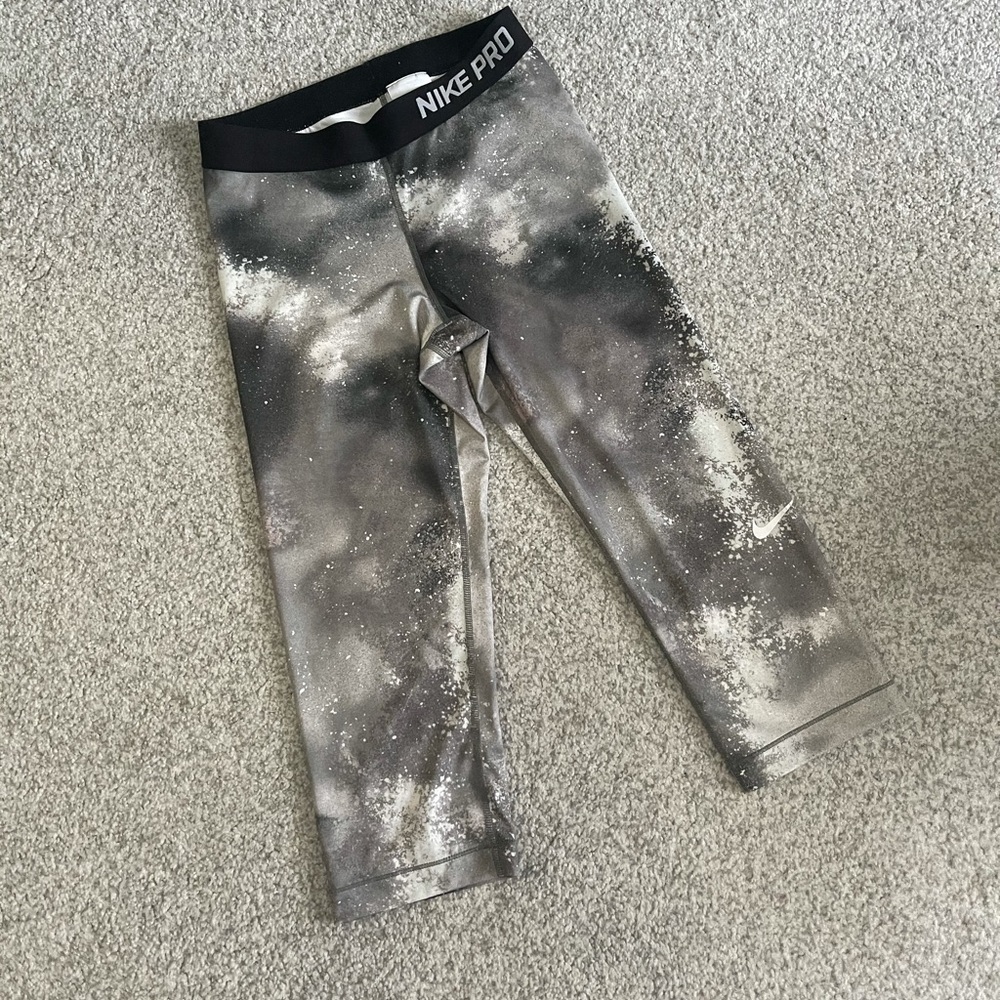 Nike Pro Dri-Fit leggings